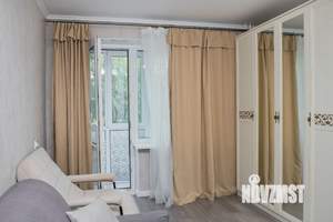 1-к квартира, посуточно, 35м2, 4/5 этаж
