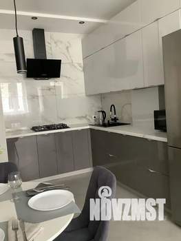 1-к квартира, посуточно, 38м2, 3/9 этаж