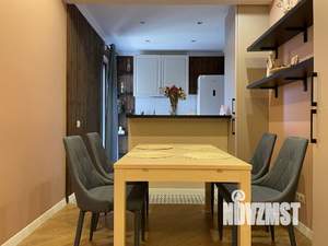 2-к квартира, посуточно, 65м2, 1/1 этаж