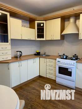 1-к квартира, посуточно, 38м2, 4/12 этаж