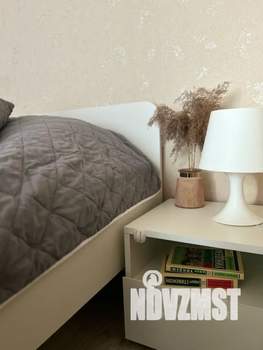 1-к квартира, посуточно, 40м2, 2/7 этаж