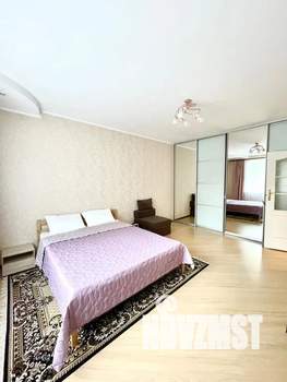 1-к квартира, посуточно, 43м2, 1/4 этаж