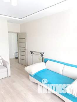 1-к квартира, посуточно, 40м2, 9/9 этаж