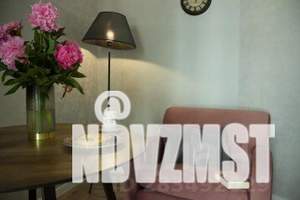 1-к квартира, посуточно, 44м2, 4/8 этаж