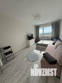 1-к квартира, посуточно, 40м2, 7/17 этаж