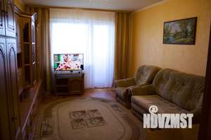 3-к квартира, посуточно, 66м2, 4/5 этаж