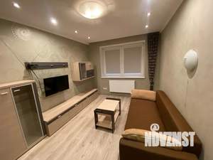 1-к квартира, посуточно, 42м2, 3/9 этаж