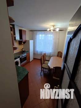 3-к квартира, посуточно, 68м2, 2/9 этаж