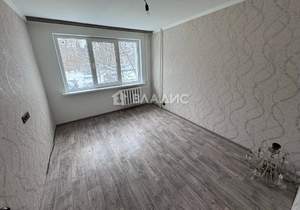 4-к квартира, на длительный срок, 80м2, 1/10 этаж