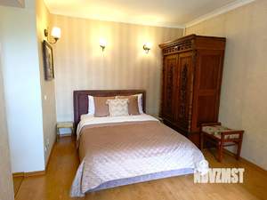 1-к квартира, посуточно, 38м2, 3/3 этаж