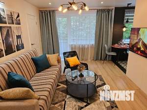 2-к квартира, посуточно, 45м2, 1/1 этаж