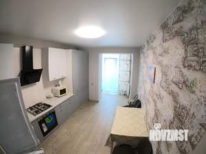 1-к квартира, посуточно, 42м2, 3/10 этаж