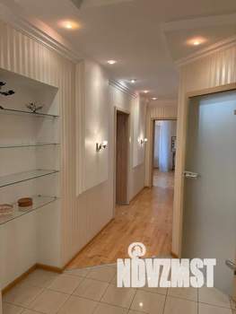 2-к квартира, посуточно, 74м2, 4/6 этаж