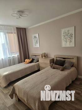 3-к квартира, посуточно, 65м2, 1/1 этаж