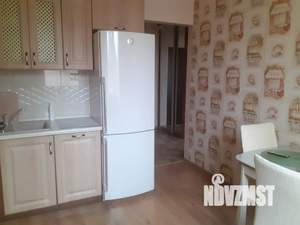 1-к квартира, посуточно, 38м2, 2/3 этаж