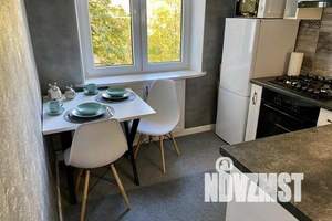 2-к квартира, посуточно, 45м2, 2/5 этаж