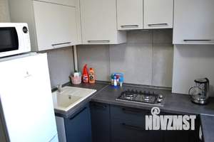 3-к квартира, посуточно, 54м2, 2/5 этаж