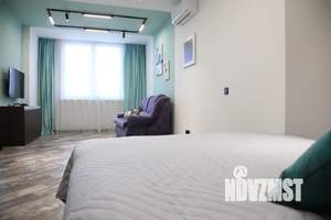 1-к квартира, посуточно, 40м2, 13/16 этаж