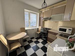 3-к квартира, на длительный срок, 55м2, 4/5 этаж