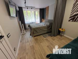 1-к квартира, посуточно, 39м2, 3/10 этаж