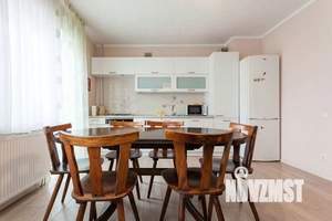 3-к квартира, посуточно, 85м2, 1/1 этаж