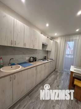 1-к квартира, посуточно, 28м2, 8/8 этаж