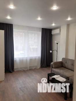 1-к квартира, посуточно, 39м2, 1/9 этаж