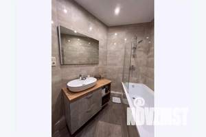 1-к квартира, посуточно, 42м2, 3/8 этаж