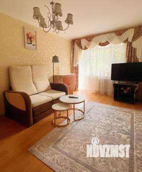 1-к квартира, посуточно, 33м2, 4/5 этаж