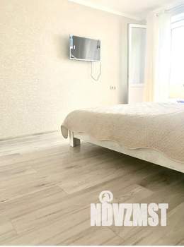 1-к квартира, посуточно, 40м2, 10/10 этаж