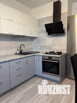1-к квартира, посуточно, 37м2, 1/1 этаж