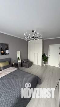 1-к квартира, посуточно, 38м2, 3/5 этаж