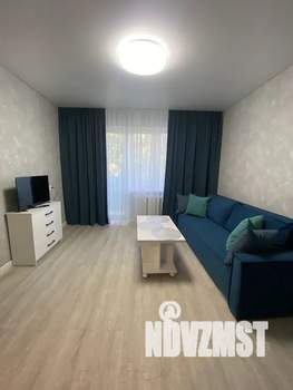 1-к квартира, посуточно, 38м2, 3/5 этаж