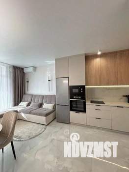 1-к квартира, посуточно, 43м2, 1/1 этаж