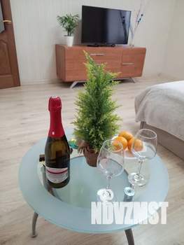 1-к квартира, посуточно, 44м2, 4/9 этаж