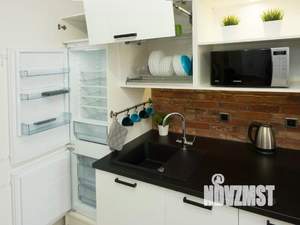 1-к квартира, посуточно, 47м2, 1/1 этаж