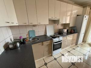 1-к квартира, посуточно, 42м2, 2/9 этаж