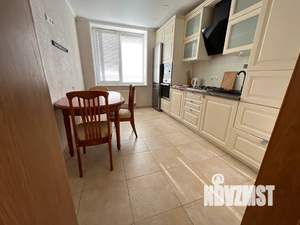 2-к квартира, посуточно, 80м2, 1/5 этаж