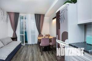 1-к квартира, посуточно, 39м2, 1/18 этаж