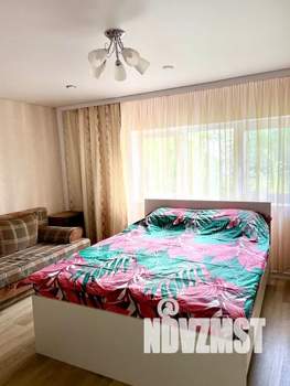 1-к квартира, посуточно, 35м2, 2/2 этаж