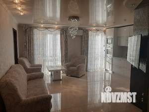 4-к квартира, посуточно, 96м2, 5/5 этаж