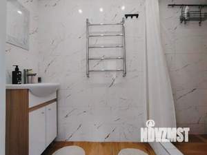 1-к квартира, посуточно, 35м2, 1/2 этаж