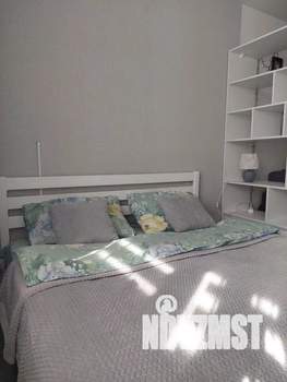 1-к квартира, посуточно, 39м2, 3/10 этаж