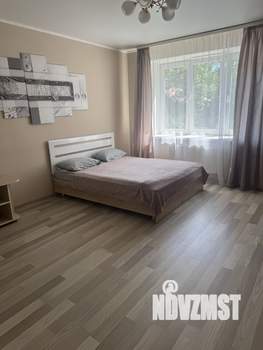 1-к квартира, посуточно, 44м2, 2/9 этаж
