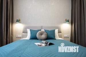 1-к квартира, посуточно, 42м2, 1/1 этаж