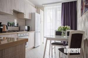 1-к квартира, посуточно, 41м2, 1/1 этаж