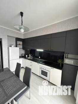 2-к квартира, посуточно, 65м2, 3/8 этаж