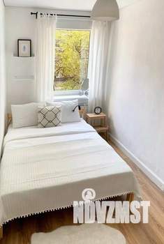 2-к квартира, посуточно, 45м2, 1/1 этаж