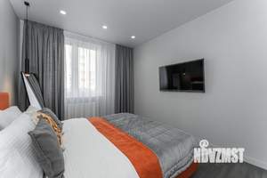 2-к квартира, посуточно, 81м2, 1/9 этаж