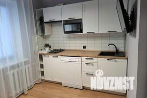 1-к квартира, посуточно, 38м2, 1/10 этаж